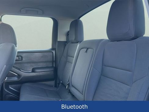 Used 2022 Nissan Frontier S AWD/4WD image 17