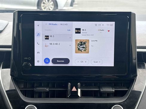 Used 2023 Toyota Corolla LE image 12