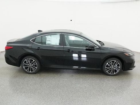 New 2026 Toyota Camry XLE AWD/4WD image 11