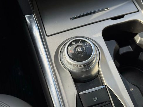 Used 2021 Ford Explorer XLT w/ Equipment Group 202A image 36