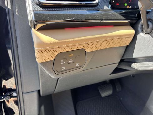 New 2026 Volkswagen Atlas Cross Sport SEL image 14