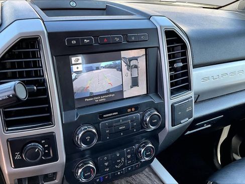 Used 2019 Ford F350 Lariat w/ Lariat Ultimate Package AWD/4WD image 29