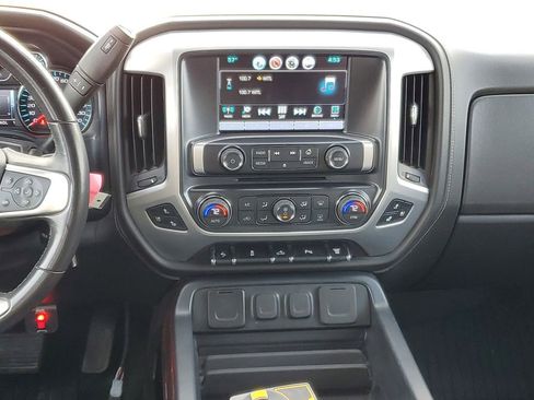 Certified 2018 GMC Sierra 2500 SLT w/ Duramax Plus Package image 28