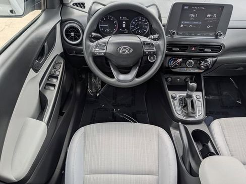 Used 2023 Hyundai Kona SEL FWD image 12