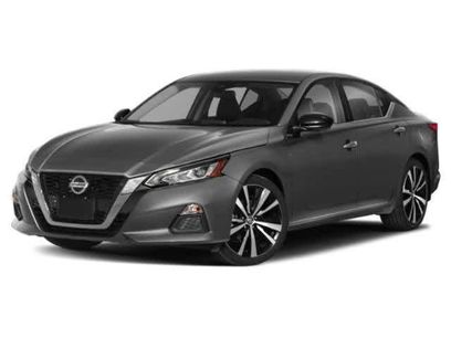 Used 2022 Nissan Altima 2.5 SR