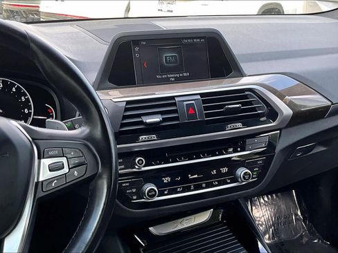 Used 2018 BMW X3 xDrive30i image 7