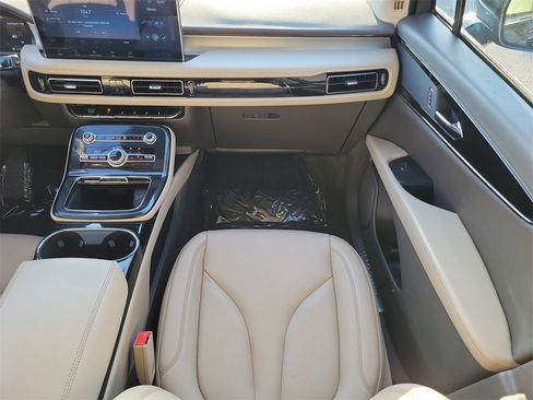 Certified 2022 Lincoln Nautilus Standard image 18