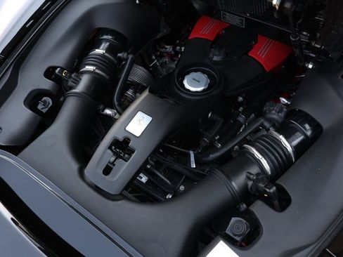 Used 2016 Ferrari 488 Spider RWD image 42