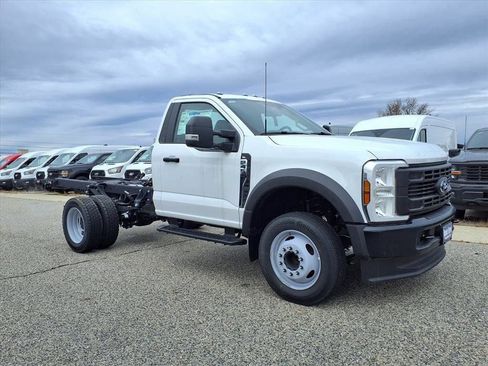 New 2024 Ford F450 XL w/ Aft-axle Frame Extension Pack image 6