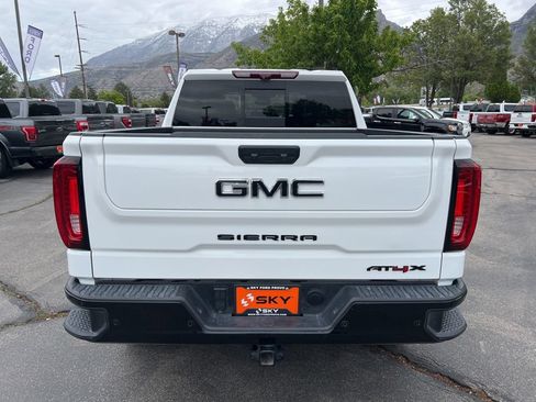 Used 2024 GMC Sierra 1500 AT4X AWD/4WD image 10