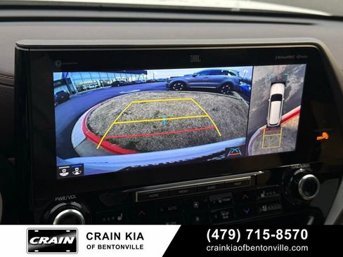 Used 2022 Toyota Highlander Limited image 17