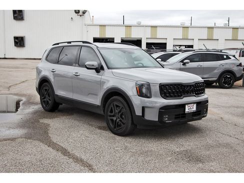 Certified 2025 Kia Telluride SX Prestige X-Line AWD/4WD image 9
