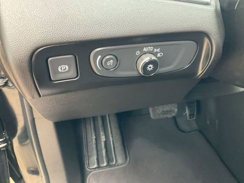 Used 2021 Buick Enclave Avenir w/ Trailering Package, 5000 lbs. image 9