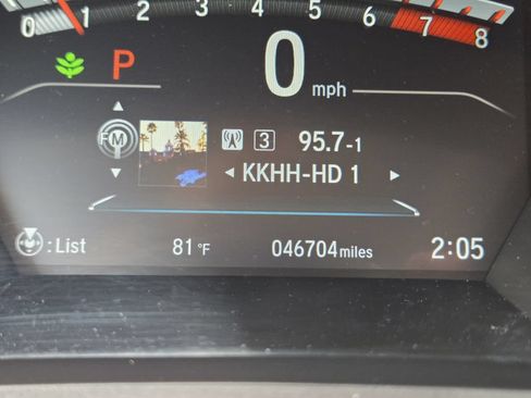 Used 2017 Honda CR-V Touring image 30
