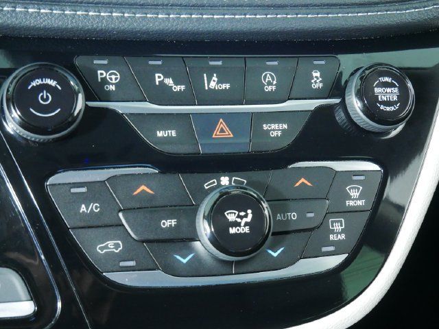 Certified 2023 Chrysler Pacifica Touring-L w/ Uconnect Theater Family Group AWD/4WD image 30