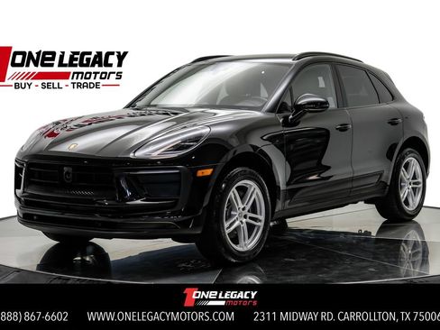 Used 2024 Porsche Macan AWD/4WD image 1