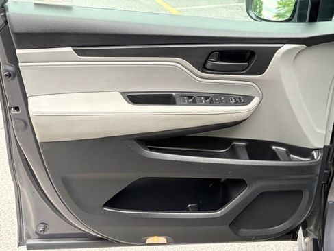 Used 2019 Honda Odyssey LX image 11