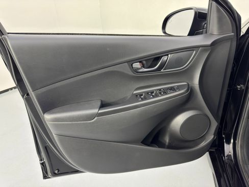 Used 2022 Hyundai Kona N Line image 36