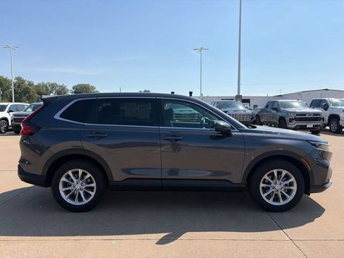 Used 2025 Honda CR-V EX-L image 2