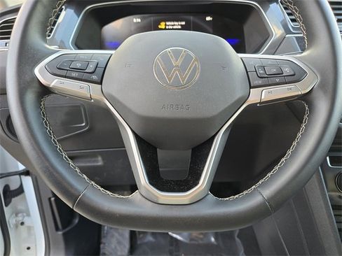 Used 2024 Volkswagen Tiguan S image 31