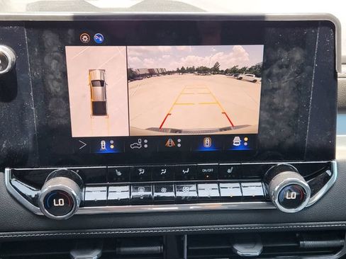 Used 2024 Chevrolet Colorado LT w/ LT Convenience Package III AWD/4WD image 15