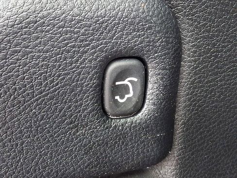 Used 2022 Jeep Grand Cherokee Limited AWD/4WD image 30