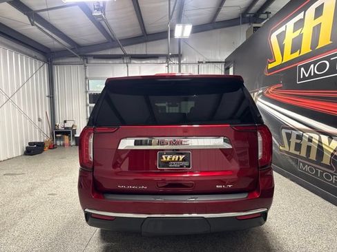 Used 2021 GMC Yukon XL SLT w/ SLT Luxury Plus Package AWD/4WD image 17