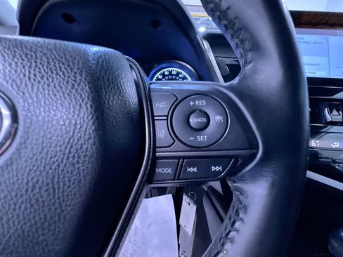 Used 2021 Toyota Camry SE image 21