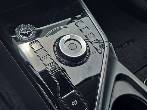 New 2026 Kia Niro Wind w/ Wind Preserve Package FWD image 26