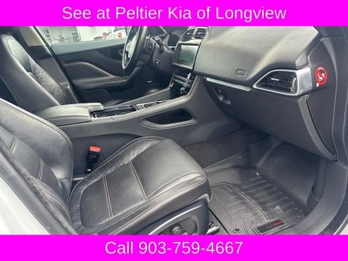 Used 2018 Jaguar F-PACE Prestige AWD/4WD image 10
