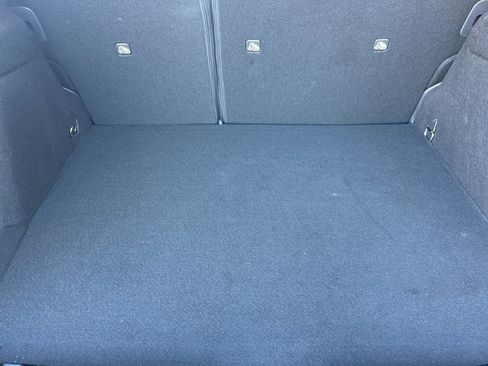 Certified 2025 Nissan Kicks SV image 18