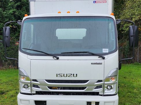 New 2024 Isuzu NPR image 3