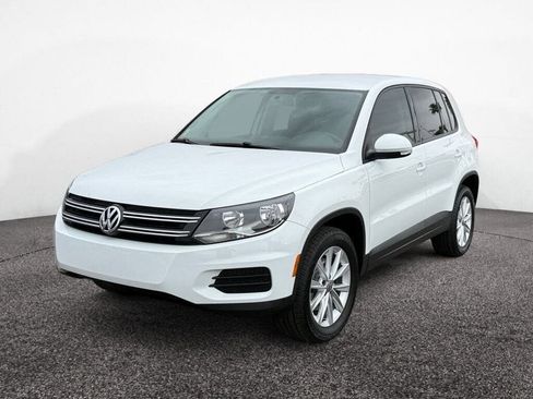 Used 2018 Volkswagen Tiguan Limited FWD image 1