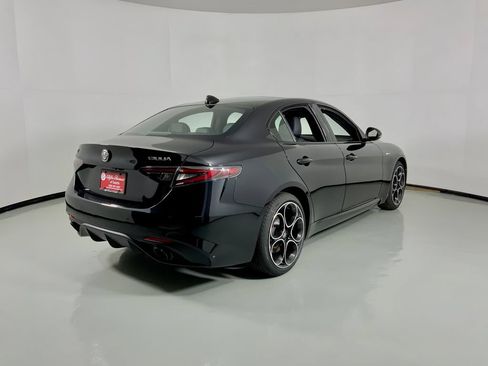 New 2026 Alfa Romeo Giulia AWD image 2