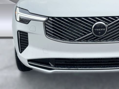 New 2026 Volvo XC90 B6 Plus w/ Protection Package image 23