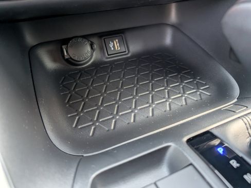 New 2025 Toyota RAV4 XLE image 17