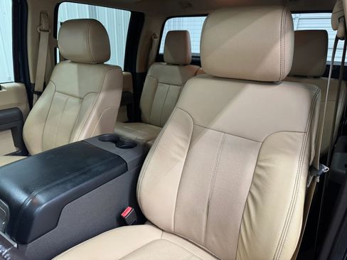 Used 2016 Ford F250 Lariat w/ Lariat Ultimate Package AWD/4WD image 11