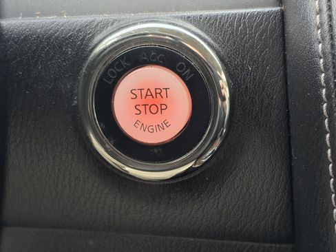 Used 2019 Nissan Armada SL w/ Premium Package image 15