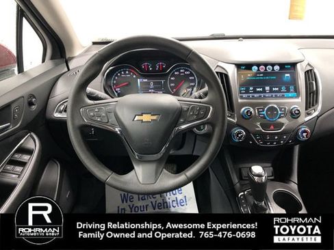 Used 2017 Chevrolet Cruze LT w/ Sun And Sound Package FWD image 15