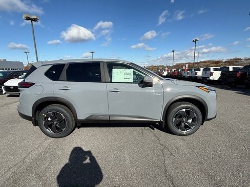 New 2026 Nissan Rogue SV w/ Cold Weather Package image 4