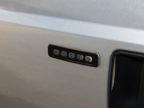 Used 2006 Ford F350 4x4 Crew Cab Super Duty image 42