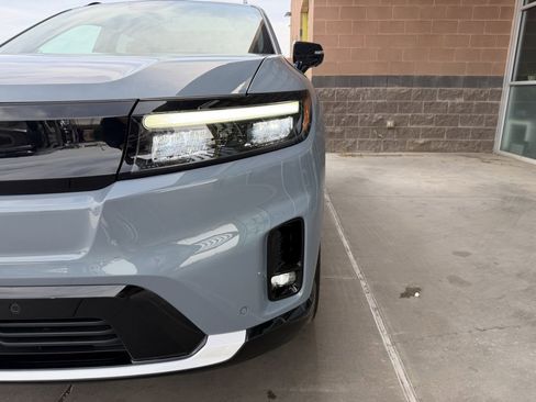 Used 2024 Honda Prologue Elite image 11