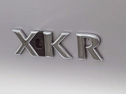 Used 2001 Jaguar XKR Convertible image 19