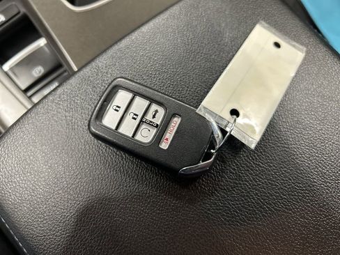 Used 2019 Honda Accord Hybrid image 22