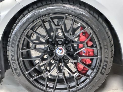 Used 2023 BMW M4 CSL image 24