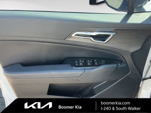 Certified 2024 Kia Sportage X-Line w/ X-Line Premium Package image 16