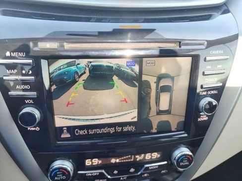 Used 2021 Nissan Murano Platinum w/ Cargo Package image 24