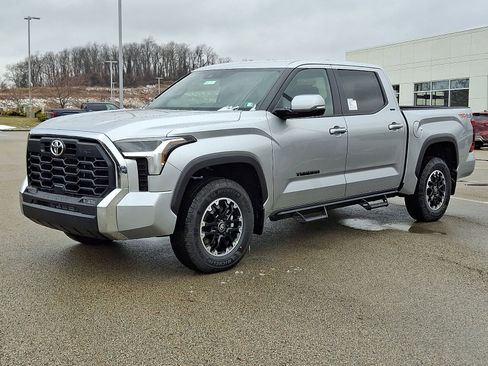 New 2026 Toyota Tundra SR5 image 3
