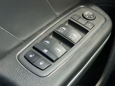 Used 2023 Dodge Charger Scat Pack w/ Dynamics Package RWD image 23