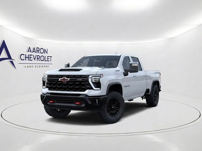 New 2026 Chevrolet Silverado 2500 ZR2 w/ LPO, Dark Essentials Package